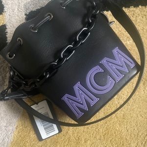 Mcm Bucket bag